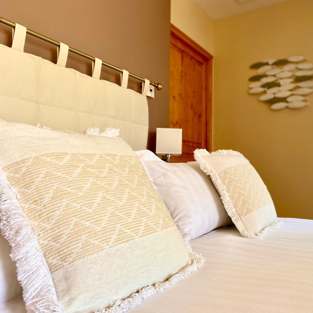 Thym1 Chambre_isabelle_chateau_le_bouis