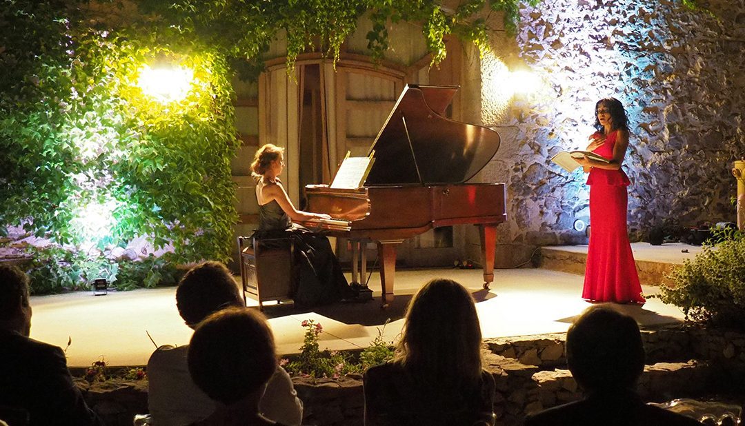 Retour sur le Concert Privé de Muza Rubackyté & Magali Léger – Duo piano et voix